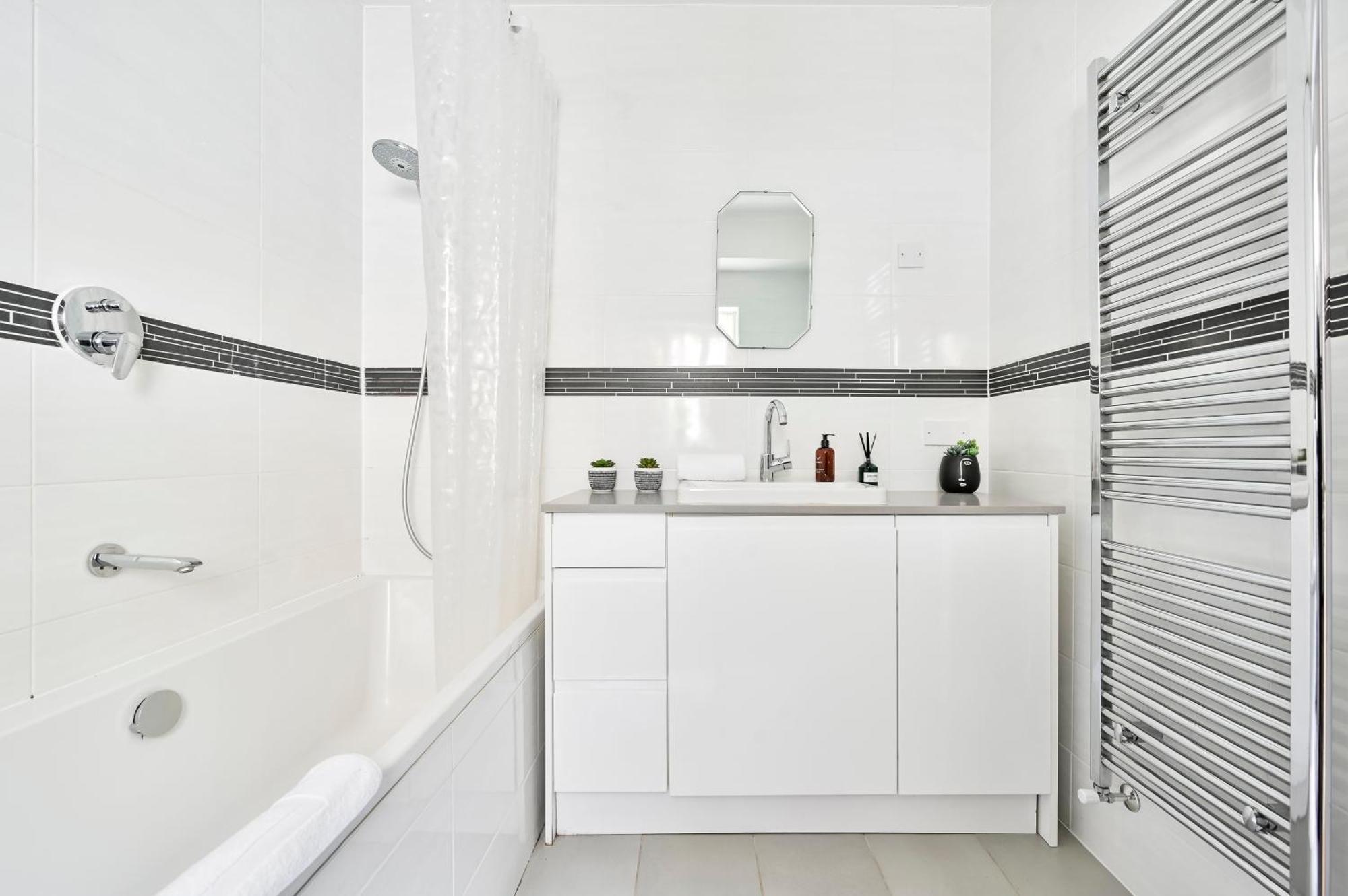 Magnificent 2 Bed Hyde Park Mews House Apartment ลอนดอน ภายนอก รูปภาพ