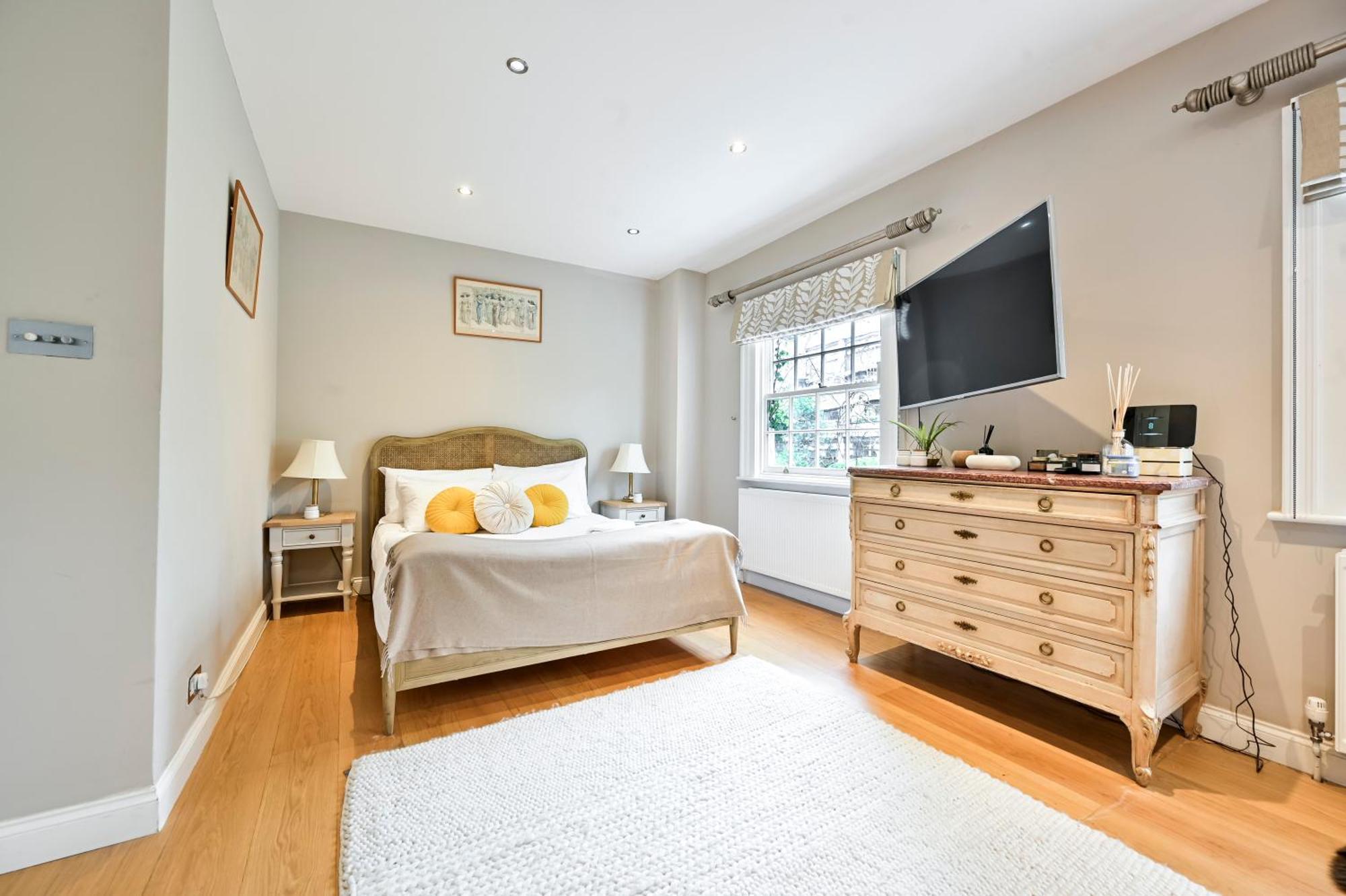 Magnificent 2 Bed Hyde Park Mews House Apartment ลอนดอน ภายนอก รูปภาพ