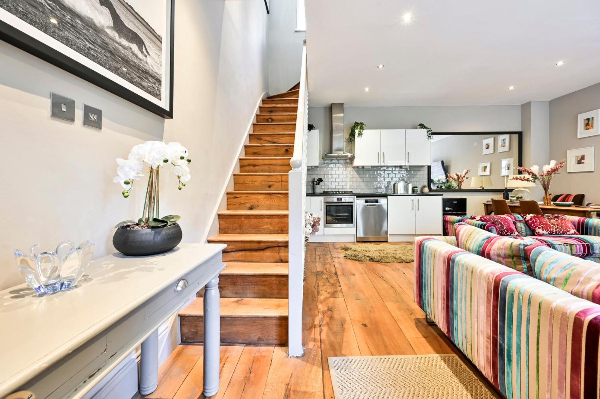 Magnificent 2 Bed Hyde Park Mews House Apartment ลอนดอน ภายนอก รูปภาพ